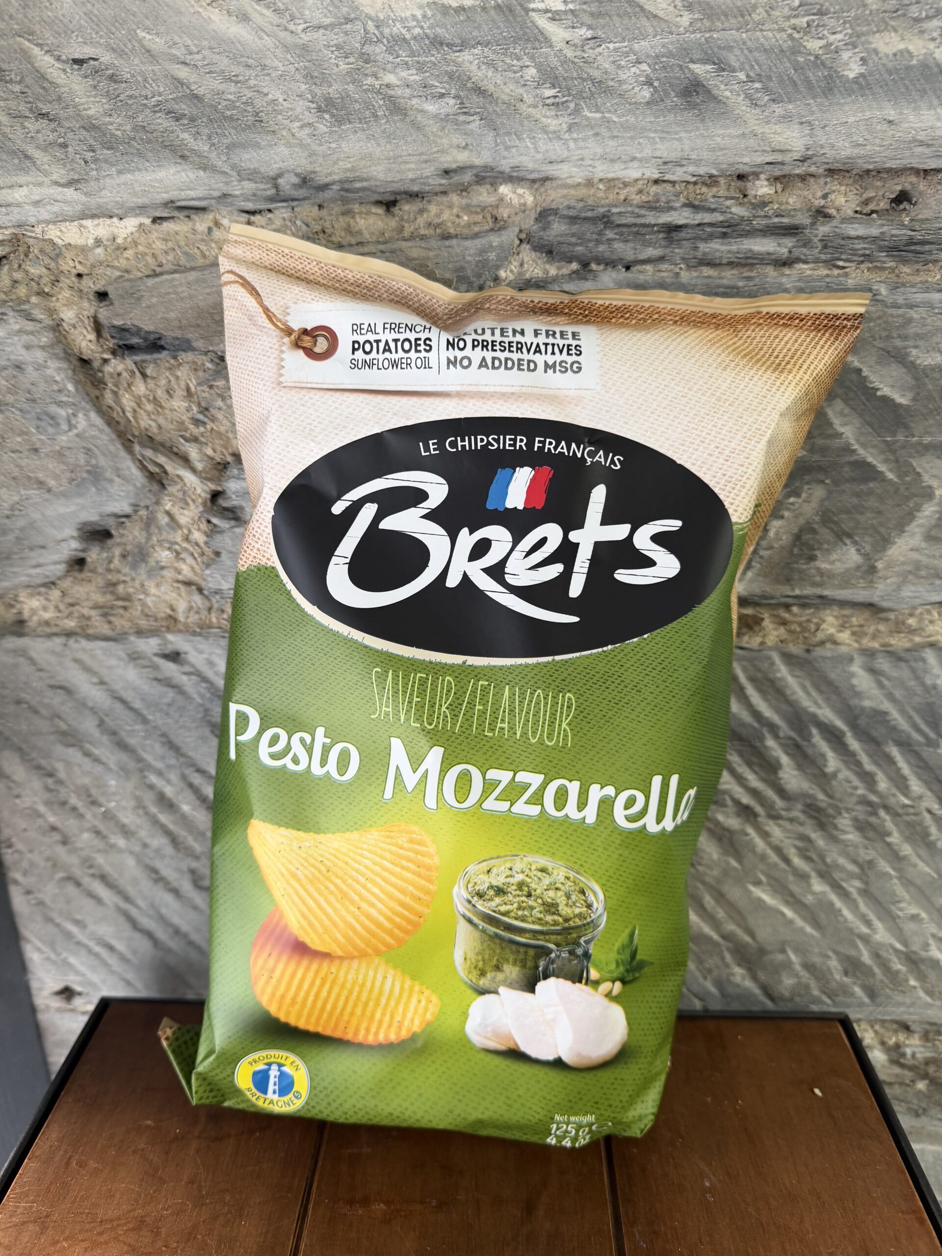 Brets Pesto Mozerella Crisps 125g